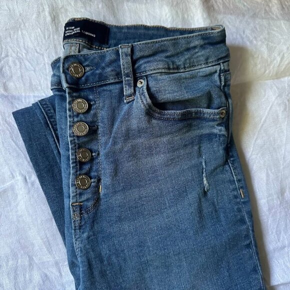 GAP Denim High Rise Universal Legging Jeans, Medium Blue, Size 8 / 29 R, Jegging - Picture 14 of 14